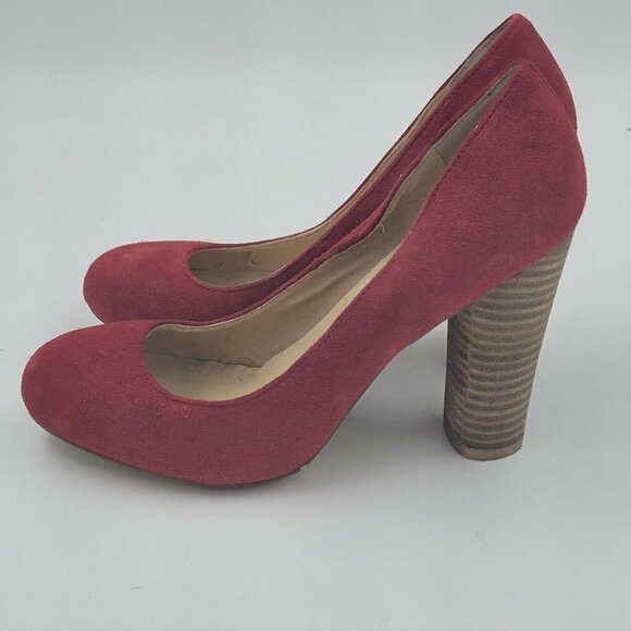 Steve Madden Katrin Red Suede Stacked Block Heel Women's Pumps Shoe Size 7.5M - Picture 5 of 11